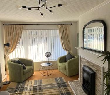 Seaford Apartment | Beautiful 2 bed grd floor flat fantastic location