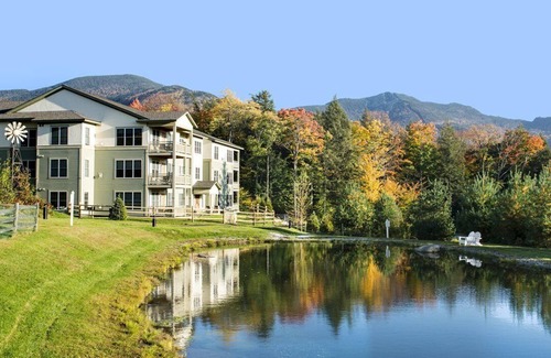 Jeffersonville Apartment | Beautiful 2 bedroom unit at resort, sleeps 10