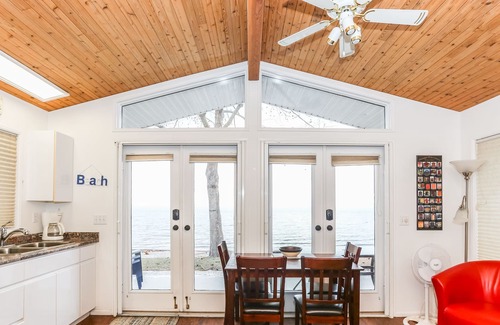 Central Okanagan Cabin | Beautiful 2 Bedroom Cabin - Seclusion Bay (Cabin #5)