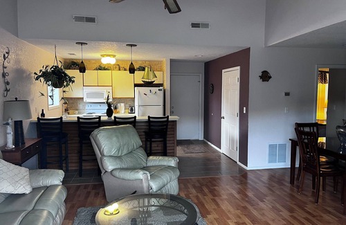 Osage Beach Condo | Beautiful 2bed to bath over looking the Lake and pool @MM-17 Amazing Location