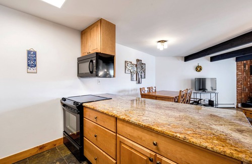 Wildernest Condo | Beautiful 2BR condo located next to hiking trails!