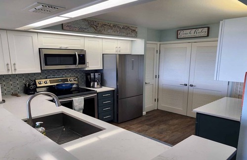 Marco Island Condo | Beautiful 3/2 at Steven's Landing