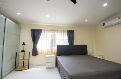 Phra Khanong Nuea Apartment | Beautiful 3 Bed 3 Bath duplex Sukhumvit apartment - BTS Thonglor, Aekamai, Phra Khanong