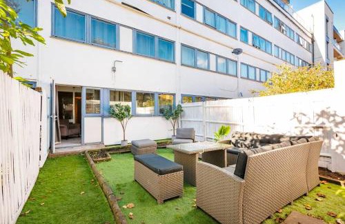 Harrow Road Apartment | Beautiful 3-bed house-the centre