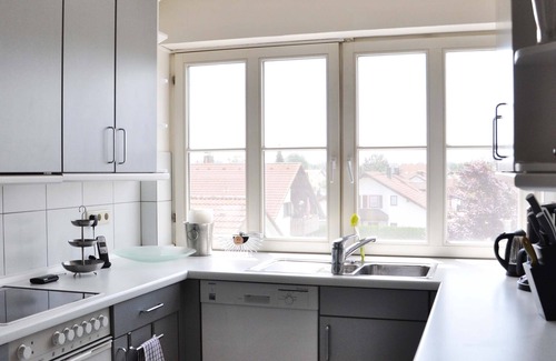 Meckenbeuren Apartment | Beautiful 3 bedroom apartment with views of the mountains. Near Messe FN, Playland ...