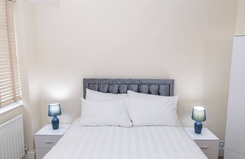 Havering House | Beautiful 3 Bedroom house