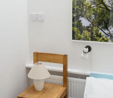 Bristol Apartment | Beautiful 3 Bedroom Home in Bristol