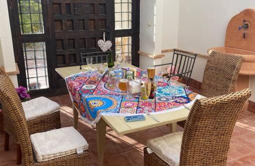 Hacienda del Alamo Villa | Beautiful 3 Bedroom Villa with Private Pool