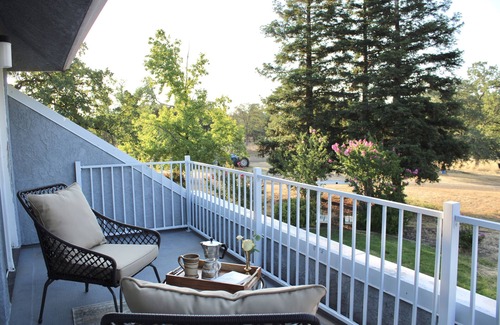 Junction House | Beautiful 35-Acre Redding Vacation Rental!