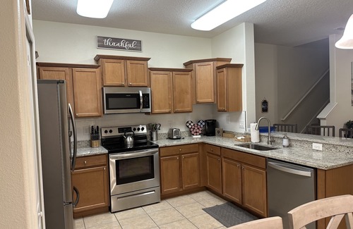 Tuscan Hills House | ★Beautiful 3BR 2.5 bath home near Disney★