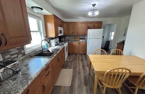 Medina House | Beautiful 3BR house in the middle of prime hunting and fishing country