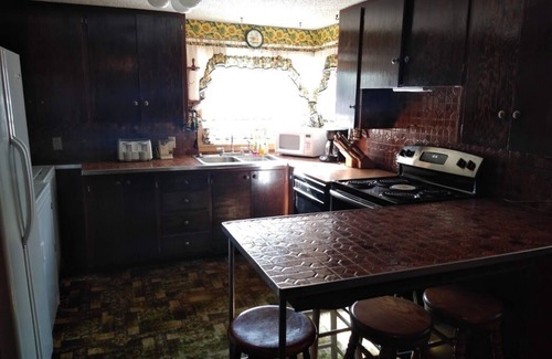 University Acres House | Beautiful 4 bedroom 2 bath home!