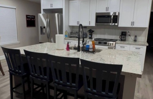 La Porte House | Beautiful 4-bedroom, 3 full baths, sleeps up to 10 located in LaPorte, Texas,