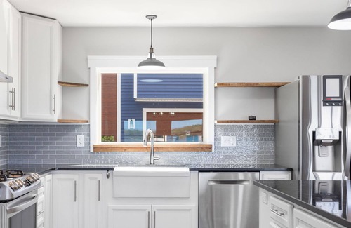 Whitehall House | Beautiful 4-Bedroom Lakefront Home with dock on White Lake, Whitehall, MI