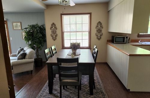 St. Marys House | Beautiful 4-bedroom, half a block from downtown St. Mary's