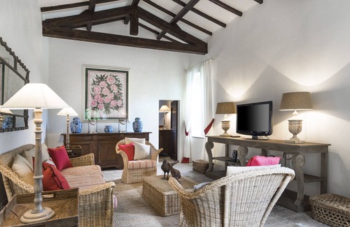 Montelaguardia Villa | Beautiful 4 Bedroom Villa near Perugia