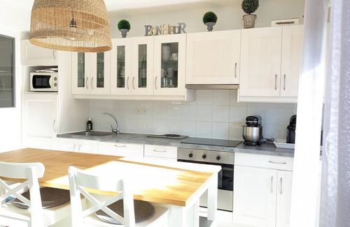 Agon-Coutainville House | BEAUTIFUL 4* BRIGHT SPACIOUS HOUSE WITH ENCLOSED GARDEN 300 M FROM THE SEA ON FOOT