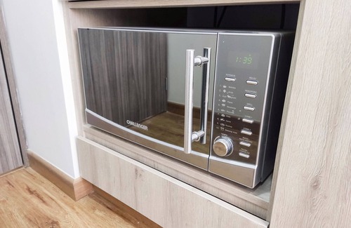 La Castellana Apartment | Beautiful 5 star Loft - near Iserra 100 Bogota