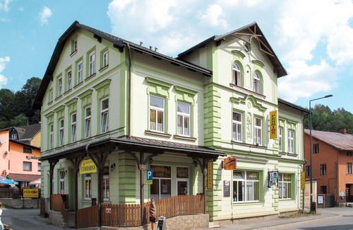 Tanvald Apartment | Beautiful apartment for 12 people with WIFI, TV and pets allowed