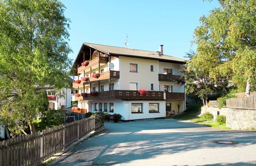 St. Valentin auf der Haide Apartment | Beautiful apartment for 4 guests with WIFI, TV, balcony and pets allowed