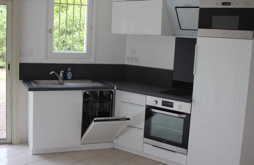 Saint-Aygulf Apartment | Beautiful air-conditioned bright apartment with private pool near sea Saint Aygulf
