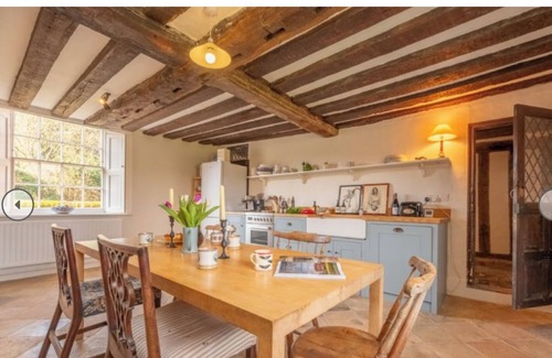 Ipswich House | Beautiful and luxurious historic house in idyllic Suffolk village