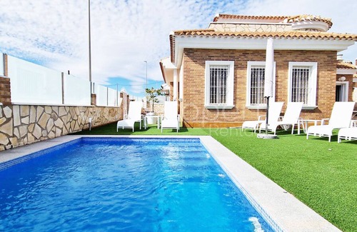 Jeronimo y Avileses y Balsicas de Arriba Villa | Beautiful and Peacefull 3 Bed Villa with Private Pool, AC