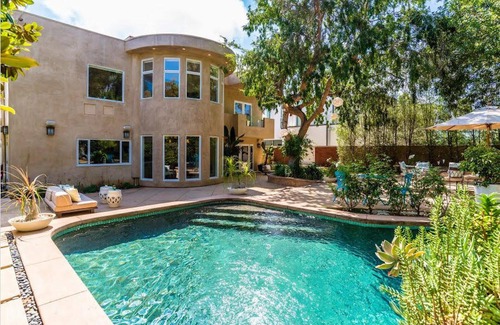 North of Montana House | Beautiful and Spacious Home in the Heart of Santa Monica, CA