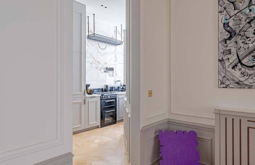 Porte-Dauphine Apartment | Beautiful and Stylish 2 Beds in Trocadéro 16th