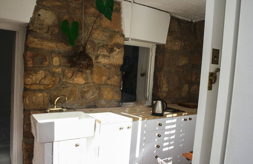 Cape Town City Centre Cottage | Beautiful and tranquil self-catering cottage in the heart of Cape Town