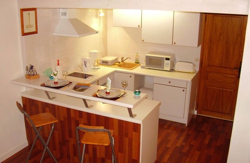 Saint-Martin-de-Re Apartment | Beautiful apartment very well located near shops, beach, port and town center.