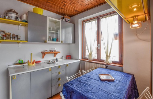 Ossimo Apartment | Beautiful apartment in Ossimo Superiore