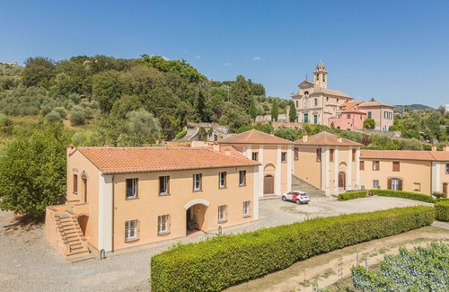 Santo Stefano del Ponte Villa | Beautiful apartment in villa for 6 people with WIFI, TV and panoramic view