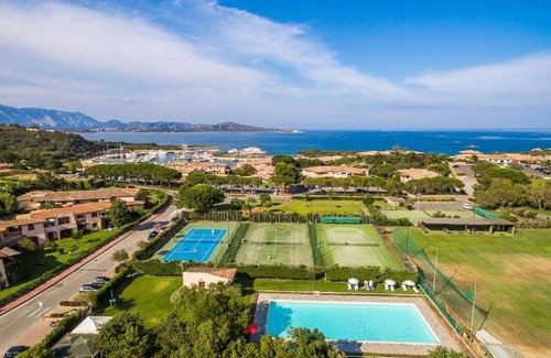 Puntaldia House | Beautiful apartment in villa for 2 guests with pool, A/C, TV, terrace and parking