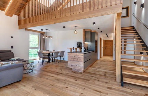 Solk Apartment | Beautiful apartment for 4 people with hot tub, WIFI, TV and patio