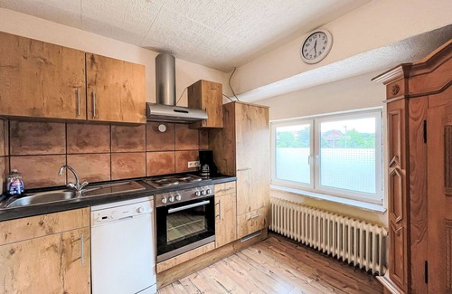 Oberthal Apartment | Beautiful apartment for 4 guests with WIFI, TV, pets allowed and parking
