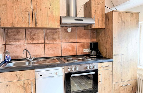 Oberthal Apartment | Beautiful apartment for 4 guests with WIFI, TV, pets allowed and parking