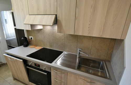 Grosotto Apartment | Beautiful apartment for 8 guests with WIFI, TV, terrace and pets allowed