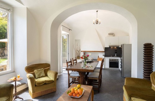 Dolcedo Apartment | Beautiful apartment for 10 guests with WIFI, TV, terrace, pets allowed and panoramic view