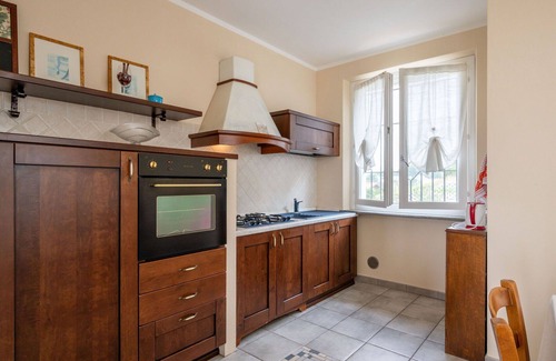 Vinchio Apartment | Beautiful apartment for 5 people with pool, A/C, WIFI, TV, terrace, pets allowed and panoramic v.