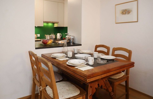 Falera Apartment | Beautiful apartment for 5 people with WIFI, pool, TV, balcony and panoramic view
