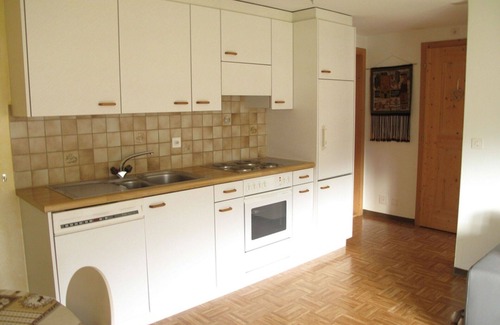 Tujetsch Apartment | Beautiful apartment for 5 people with balcony and parking