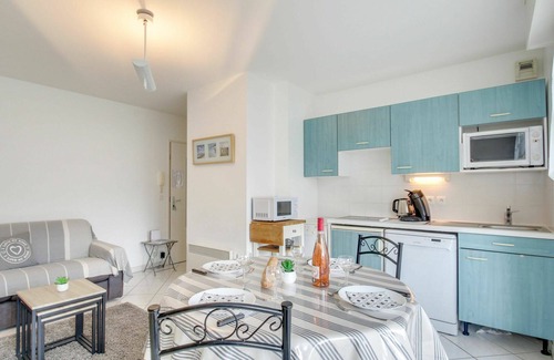 Saint-Igneuc Apartment | Beautiful apartment for 4 people with WIFI, TV, balcony and pets allowed