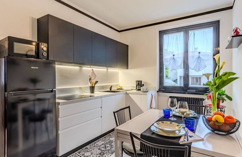 Tremezzina Apartment | Beautiful apartment for 2 people with WIFI, TV and balcony