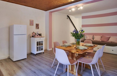 Claino Con Osteno Apartment | Beautiful apartment for 6 people with WIFI, TV and pets allowed