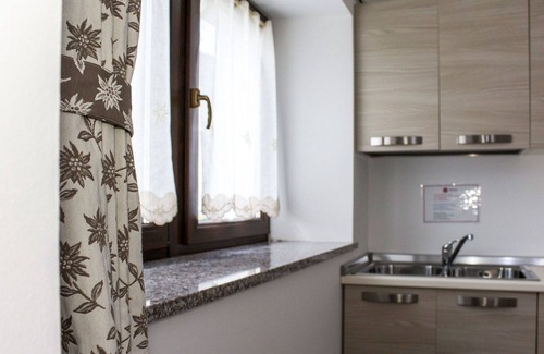 Ovaro Apartment | Beautiful apartment for 4 people with WIFI, TV, patio and pets allowed