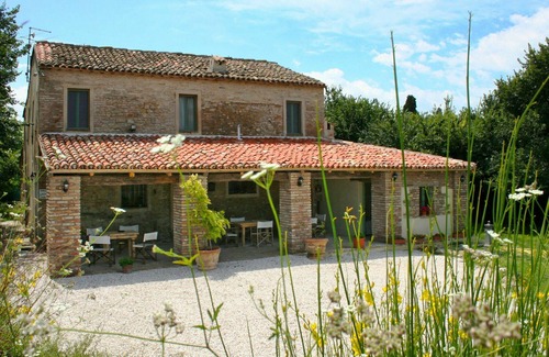 Granarola Apartment | Beautiful apartment for 2 guests with A/C, WIFI, pool, TV, patio and pets allowed
