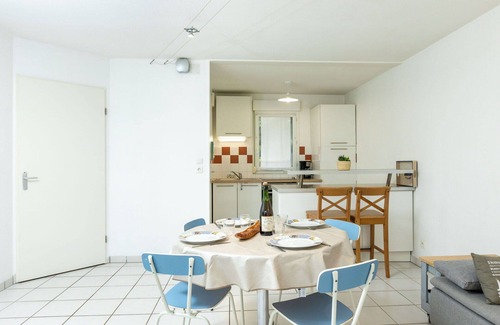 Pleurtuit Apartment | Beautiful apartment for 4 guests with WIFI, TV, terrace and parking