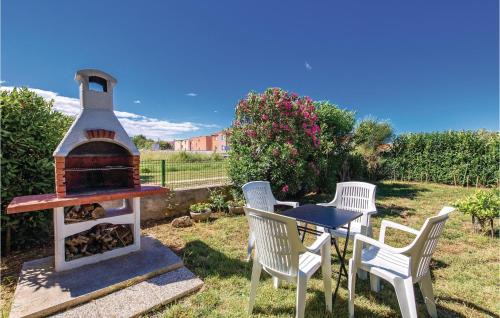 Banjol Apartment | Beautiful Apartment In Banjol With Wifi