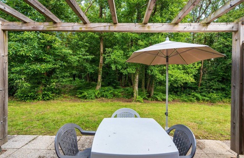 Saumur House | Beautiful apartment in villa for 3 people with pool, internet, TV, terrace and pets allowed